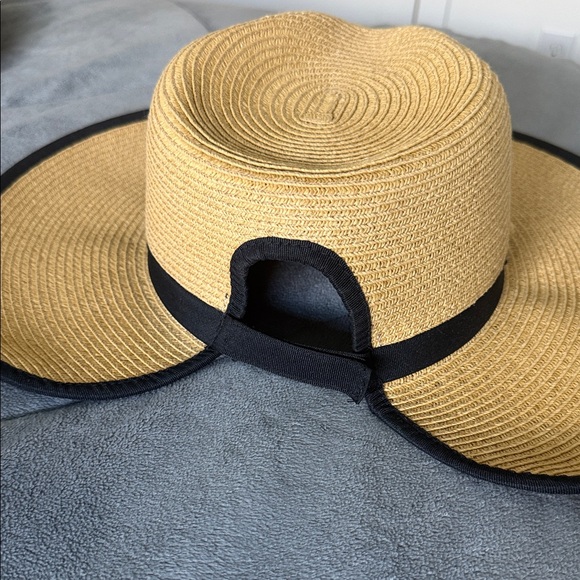 Tan and Black Women's Hat Collection - Picture 4 of 5